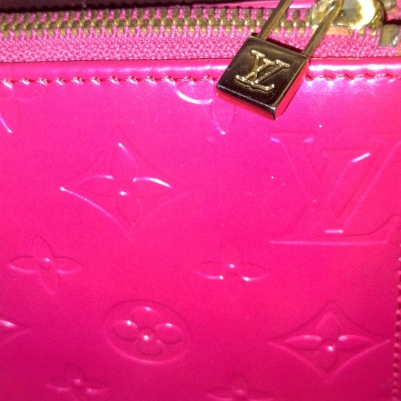 Hot Pink Louis Vuitton Bag - Picture 2 of 9